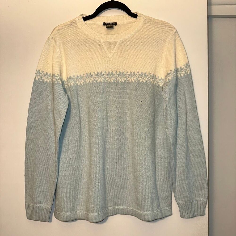 Eddie Bauer Women’s Medium Vintage Long Sleeve Sweater Blue Cream Snowflake NWT